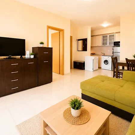 Apartment Diamond Bay - Pool And *